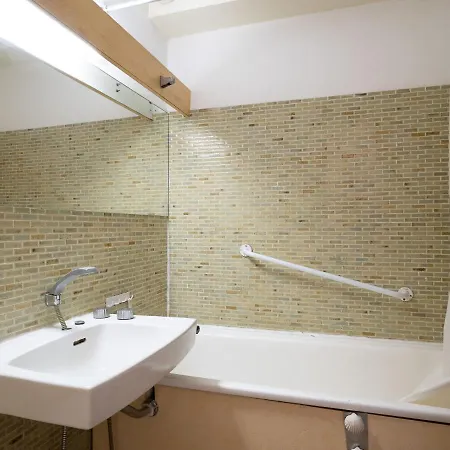 Apartman Studio Escale Plage-1 *